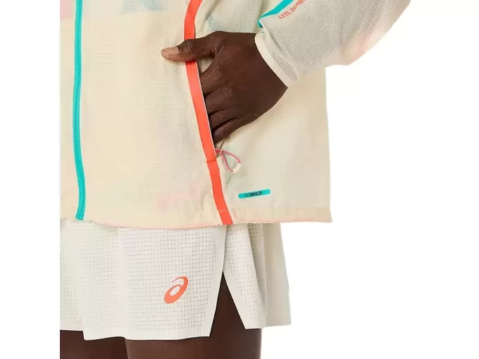 GIACCA DA STRADA RIPIEGABILE IN SERIE LIMITATA GIACCA DA STRADA RIPIEGABILE IN SERIE LIMITATA