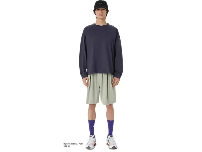 MAGLIA A MANICHE LUNGHE CON SCOLLO A GIROCOLLO