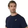 T-shirt con ricamo a spirale Asics T-shirt con ricamo a spirale Asics