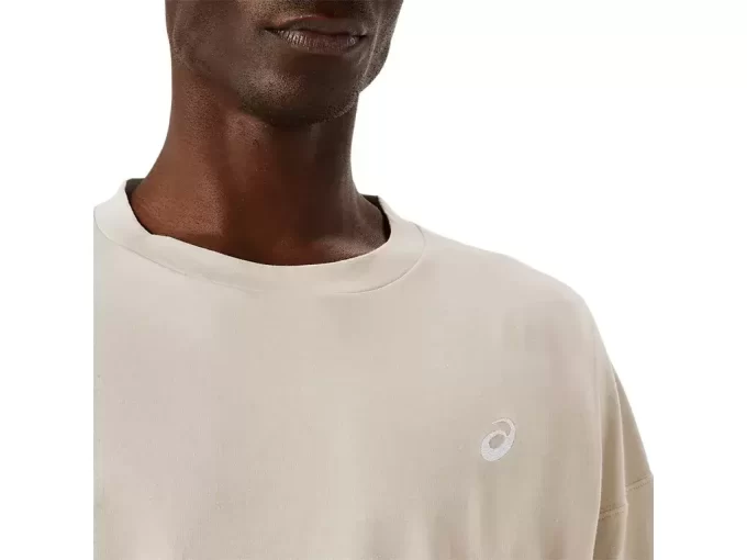 T-shirt con ricamo ASICS SPIRAL RELAX T-shirt con ricamo ASICS SPIRAL RELAX