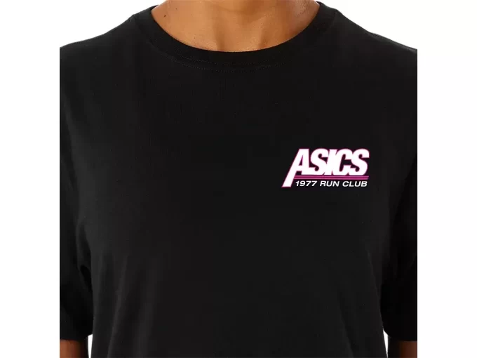 T-SHIRT UNISEX ASICS SMSB 1977 RUN CLUB A MANICHE CORTE T-SHIRT UNISEX ASICS SMSB 1977 RUN CLUB A MANICHE CORTE