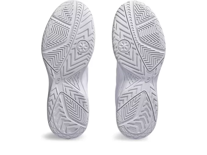 UPCOURT 5 TESTATO SU STRADA